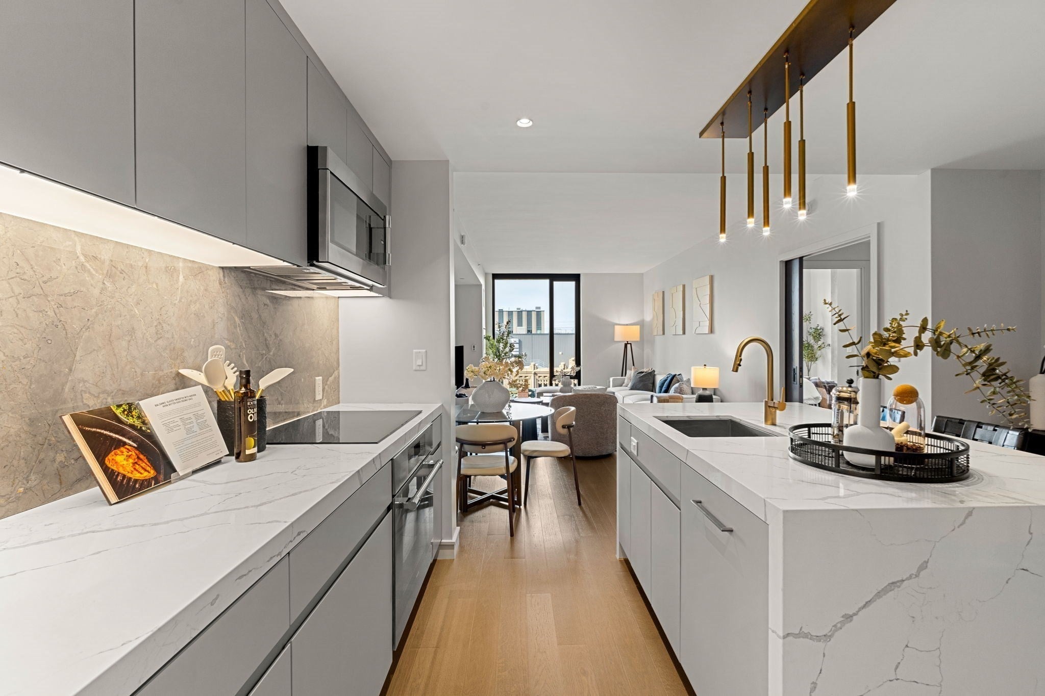 55 Lagrange St PH21C, Boston MA 02116