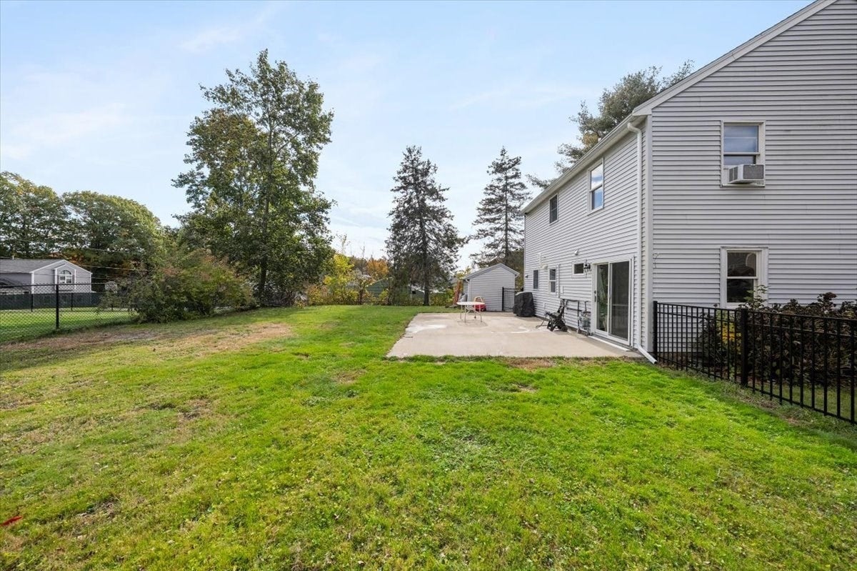 20 Jeffrey Rd, Billerica, MA, 20 Jeffrey Rd, Billerica, MA Photo #16