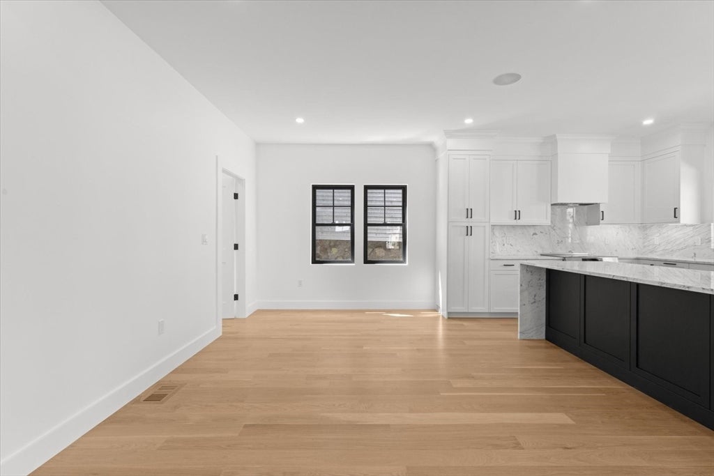1 Brook #1A, Manchester, MA, 1 Brook #1A, Manchester, MA Photo #11