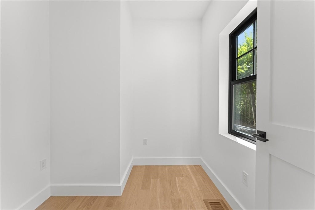 1 Brook #1A, Manchester, MA, 1 Brook #1A, Manchester, MA Photo #14