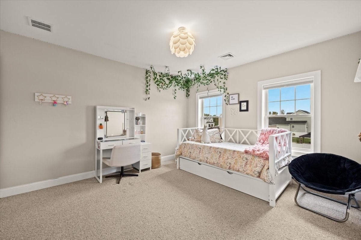 18 White Rock Lane, Swansea, MA, 18 White Rock Lane, Swansea, MA Photo #14