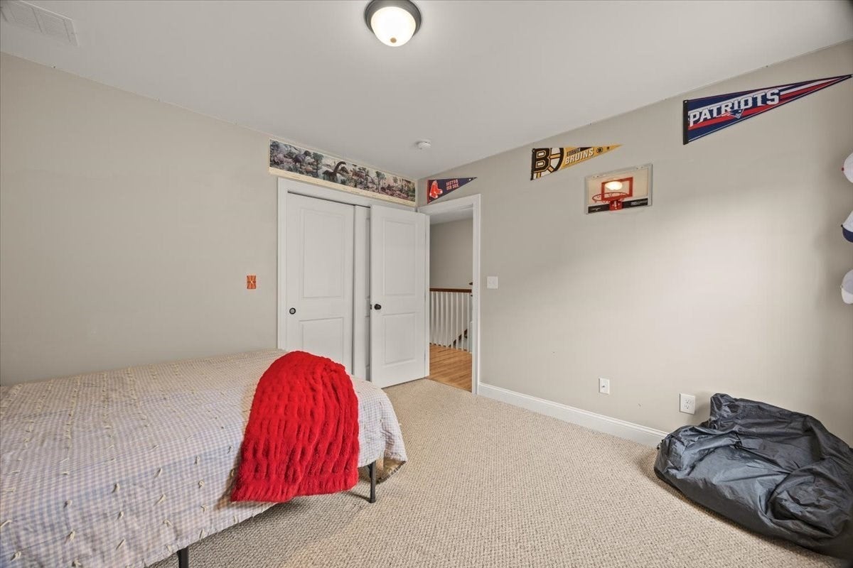 18 White Rock Lane, Swansea, MA, 18 White Rock Lane, Swansea, MA Photo #17