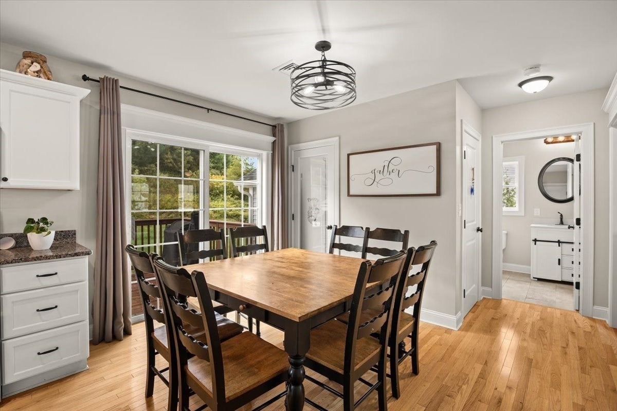 18 White Rock Lane, Swansea, MA, 18 White Rock Lane, Swansea, MA Photo #9