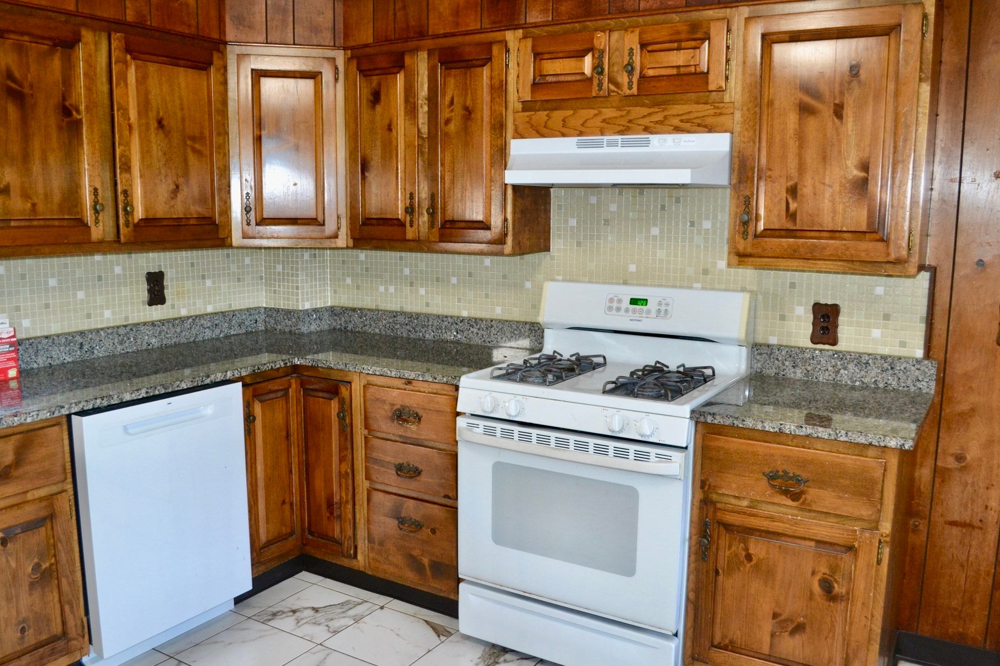 92 Winchester St #2, Medford, MA, 92 Winchester St #2, Medford, MA Photo #4