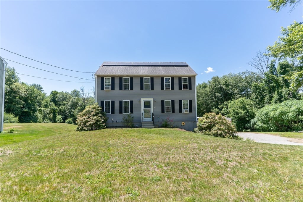 632 Southbridge Road, Warren MA 01083