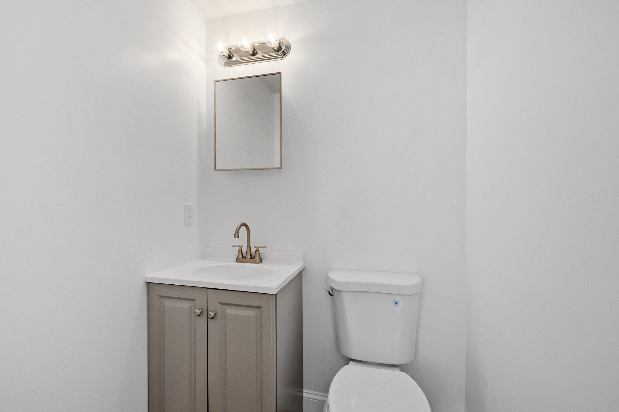 18 Valley Road, Lynn, MA Photo #27
