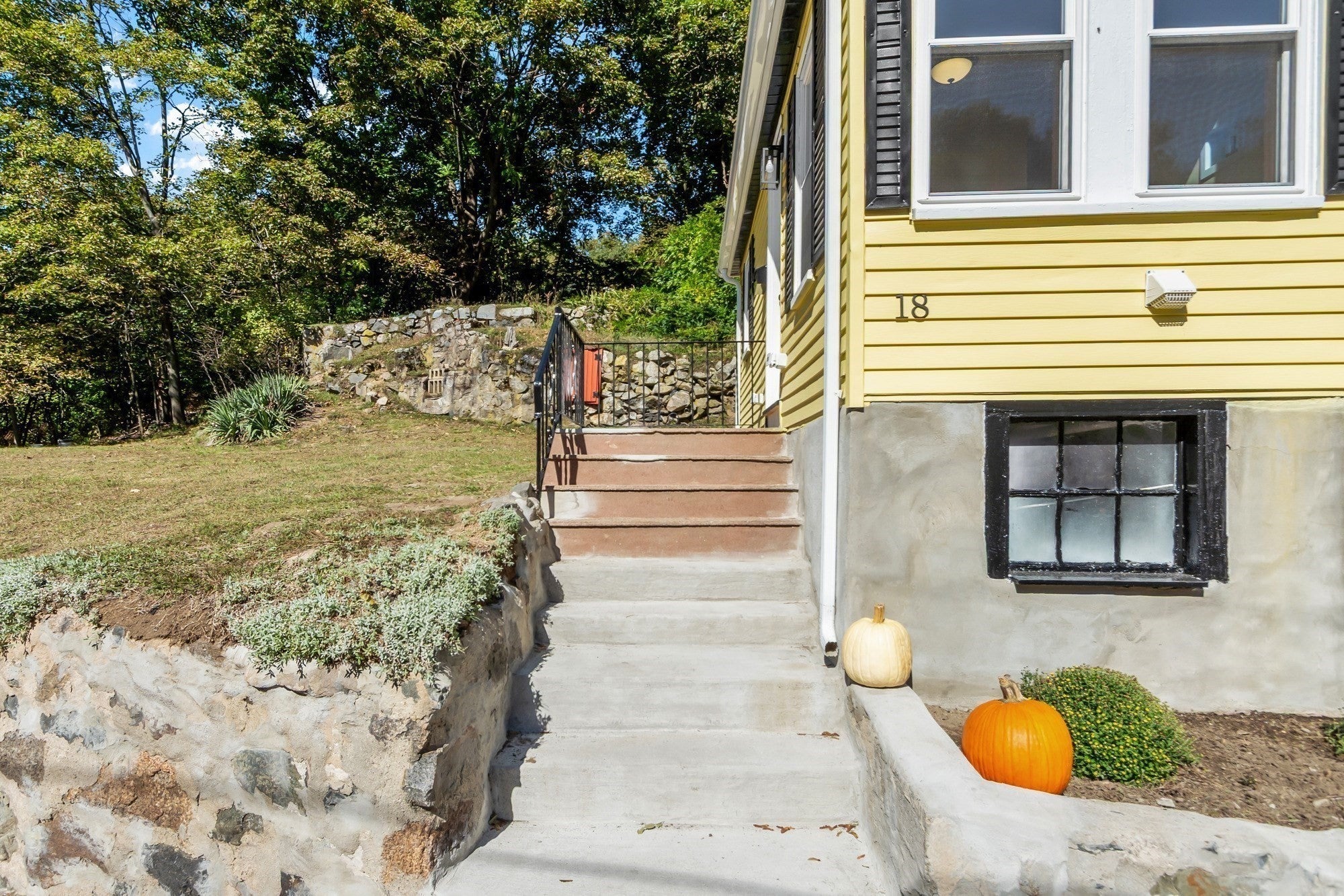 18 Valley Road, Lynn, MA Photo #5