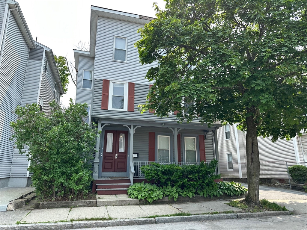 34 Wachusett St