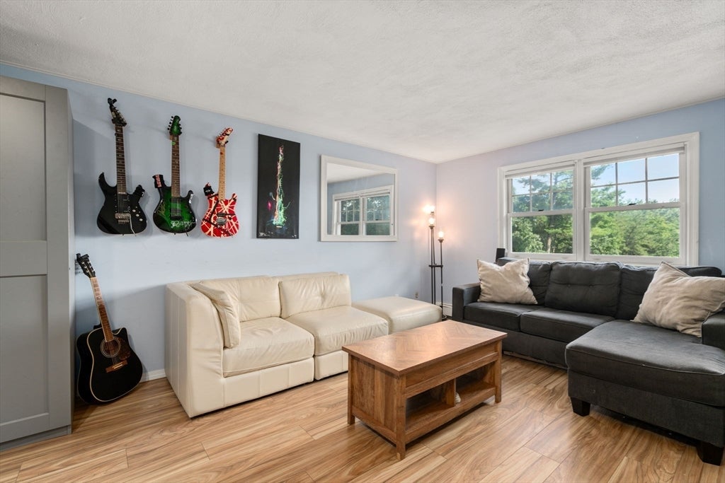 209 Great Rd #C2, Acton, MA, 209 Great Rd #C2, Acton, MA Photo #2