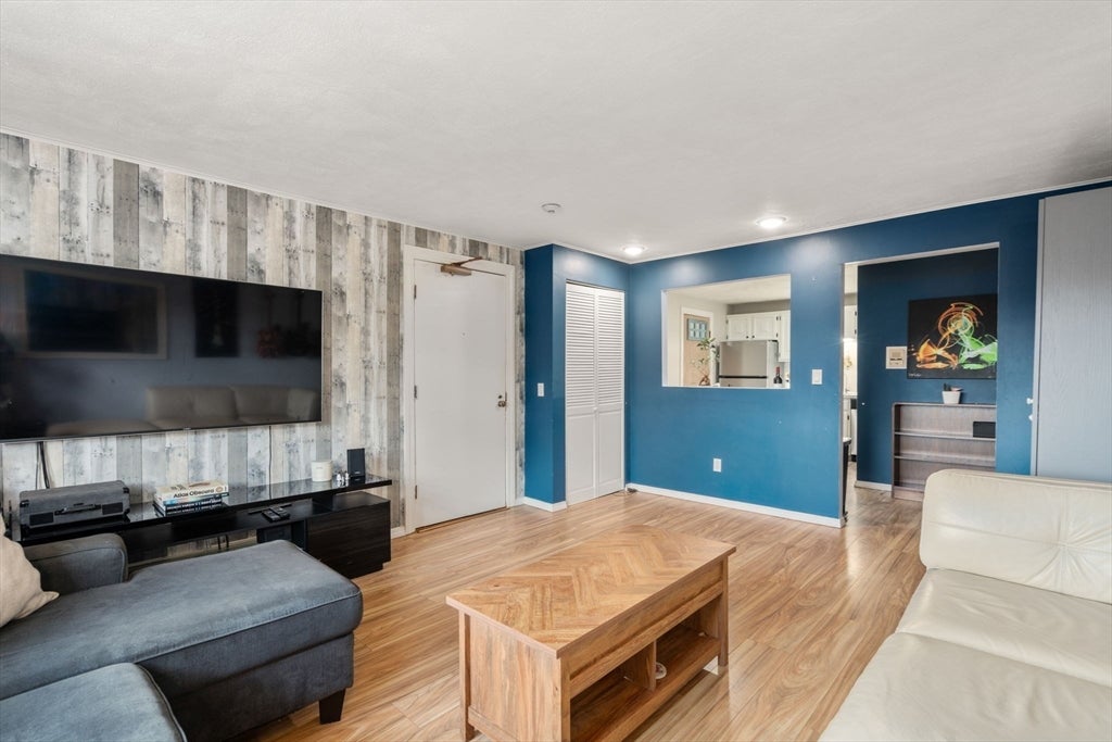209 Great Rd #C2, Acton, MA, 209 Great Rd #C2, Acton, MA Photo #4