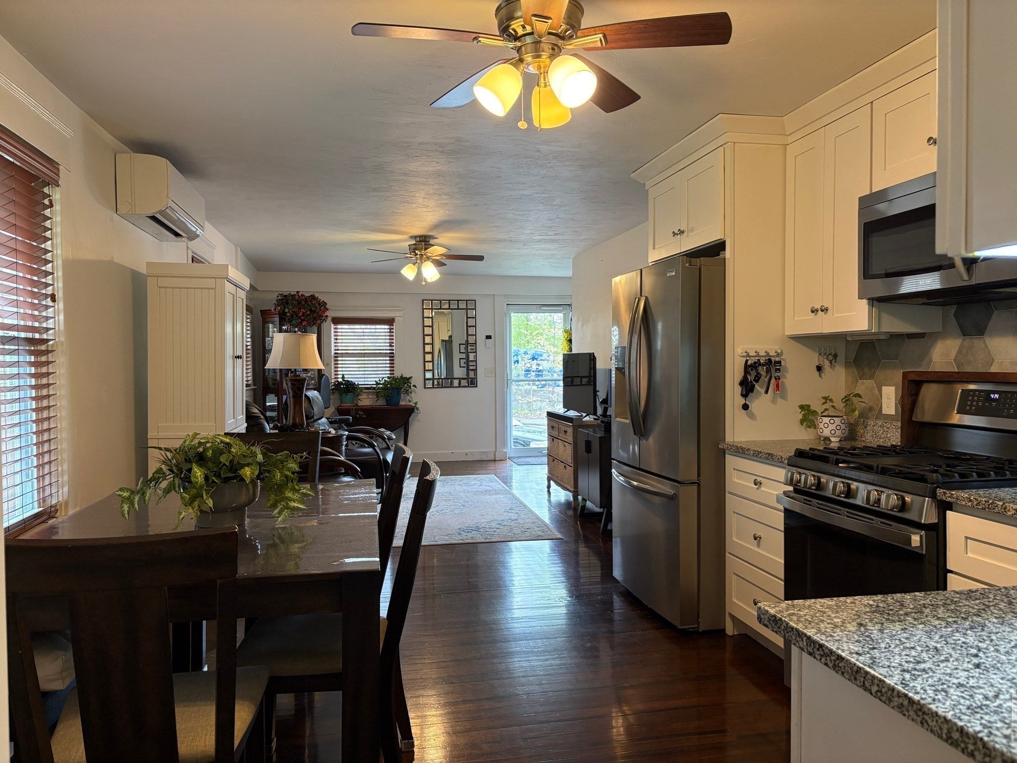 353 Massasoit AVE, East Providence, RI, 353 Massasoit AVE, East Providence, RI Photo #8