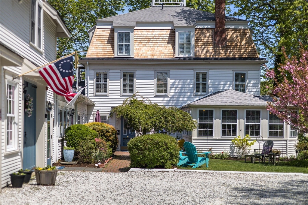 1861 Main Street