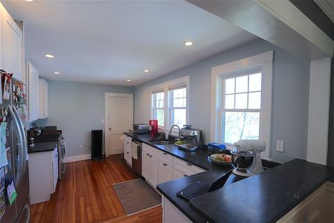 Photo of 47 Lewis Street #2, Newton, MA 02458 (MLS # 73507393)