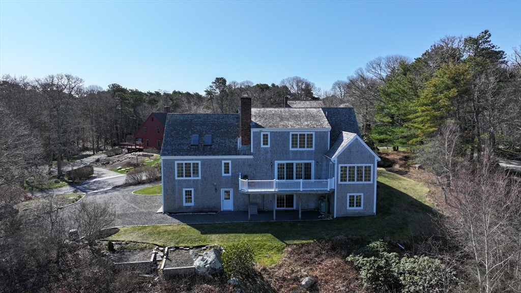142 Ridgewood Dr