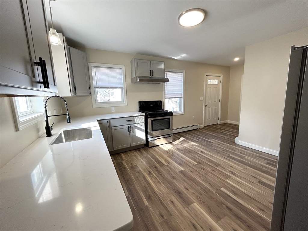 182 Smith St. 1