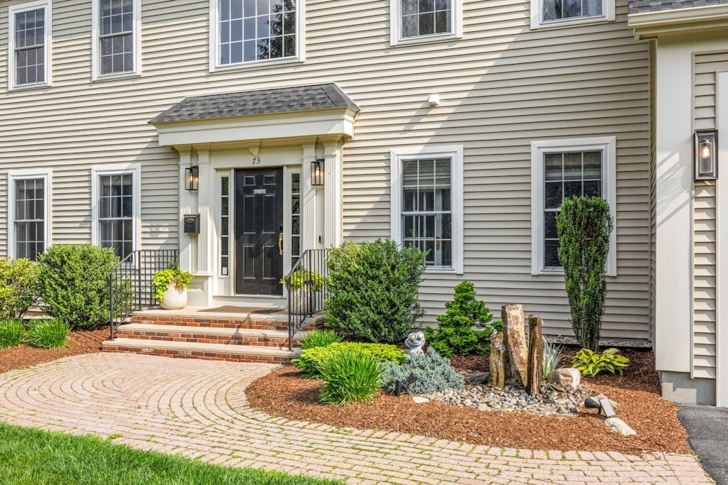73 Pleasant Street