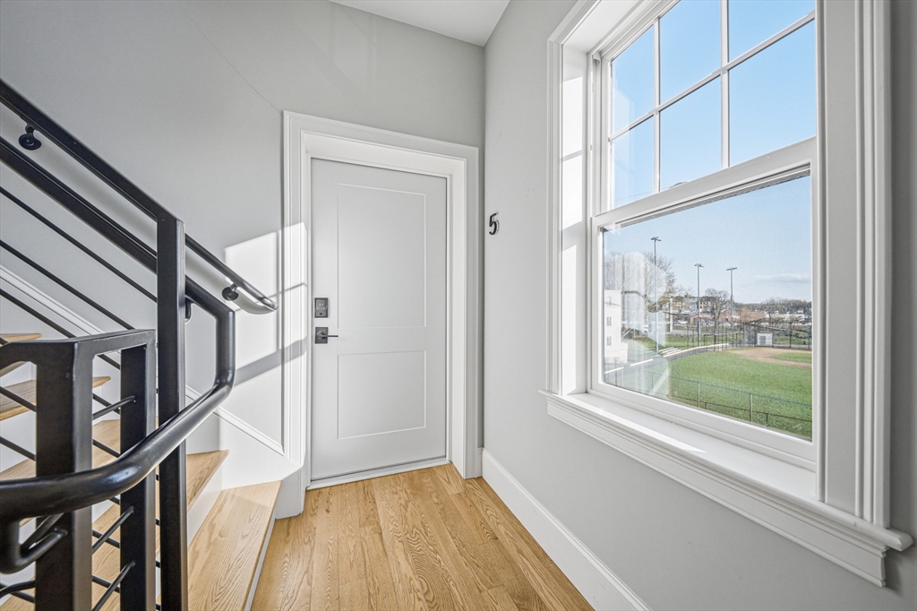 31 Boardman Street 5