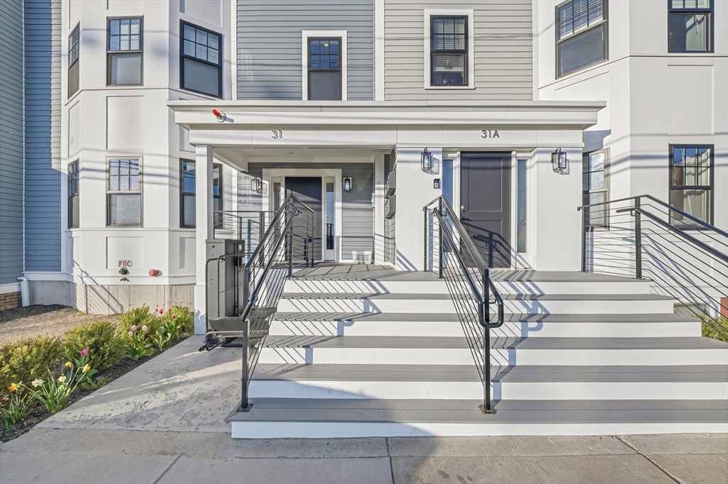 31 Boardman Street 5