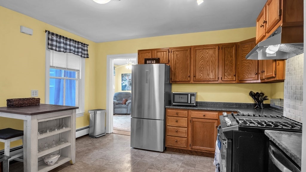 450 Main St #2, Haverhill, MA, 450 Main St #2, Haverhill, MA Photo #2
