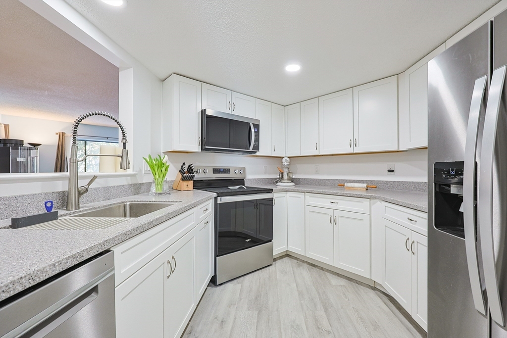 276 Trailside Way 276