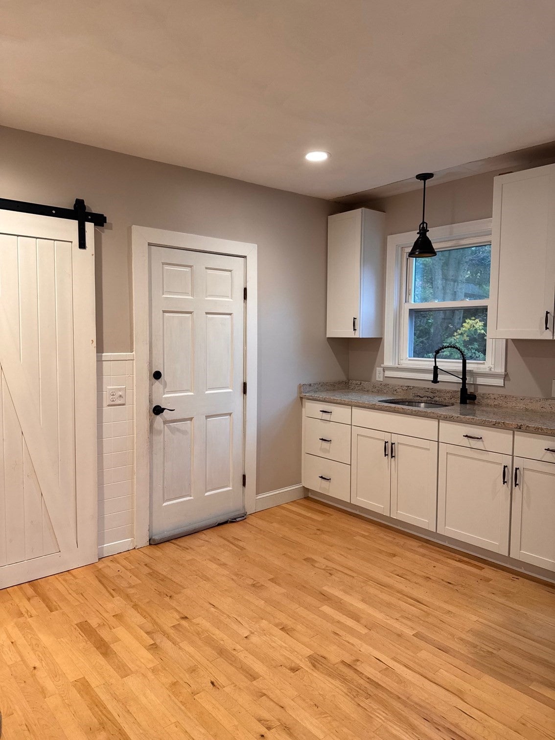 584 Mt Hope St #1, North Attleboro, MA Photo #3