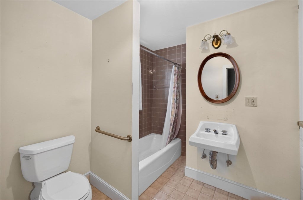 299 S Main St, Attleboro, MA, 299 S Main St, Attleboro, MA Photo #10