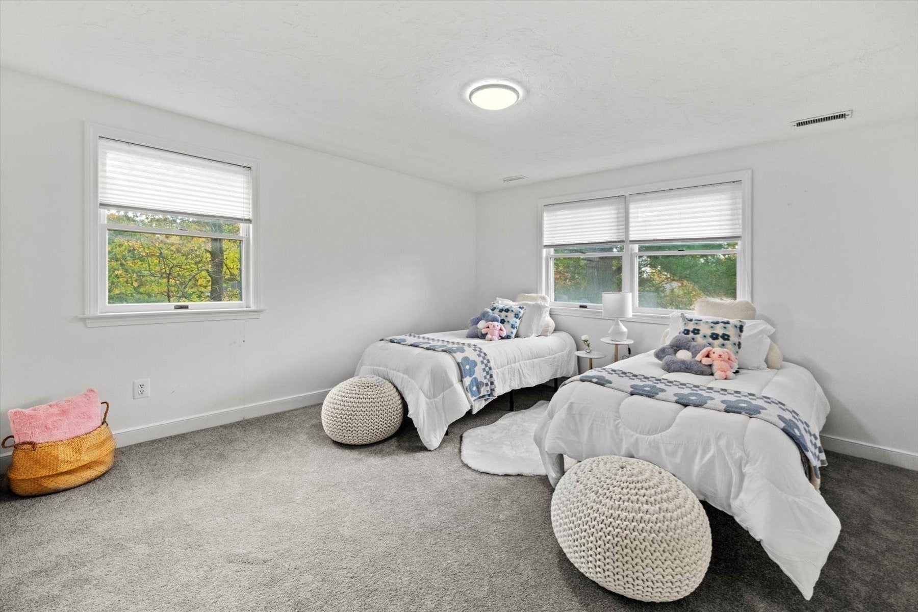 163 Standish Rd, Needham, MA Photo #17