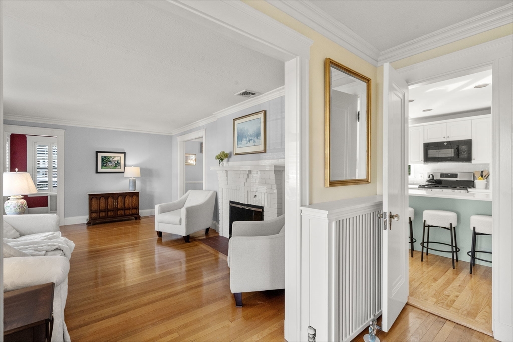 14 Lasalle Rd