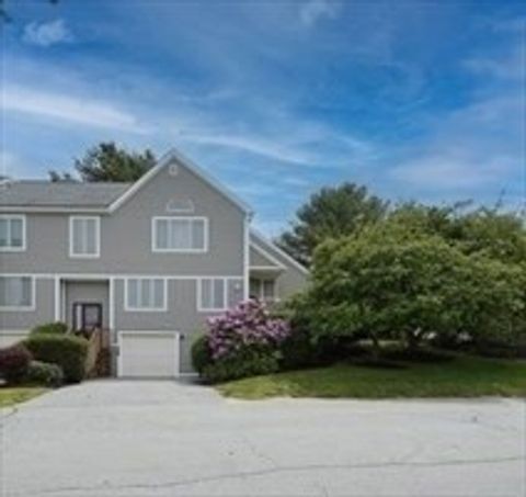 Photo of 65 Bayberry Ln #65, Dartmouth, MA 02747 (MLS # 73522329)