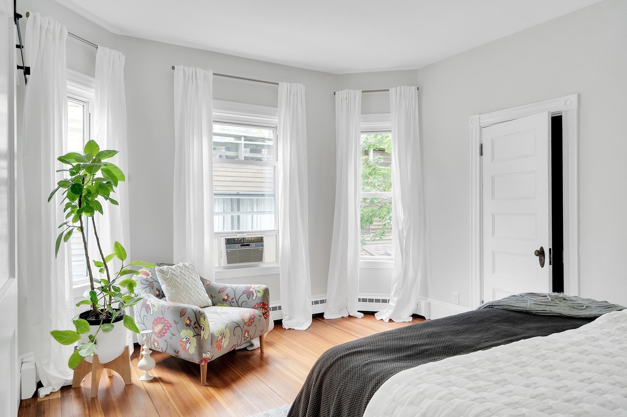 28 Inman Street #3, Cambridge, MA Photo #14