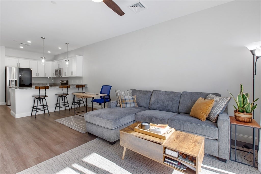 3211 Briarwood Village #3211, Clinton, MA Photo #10