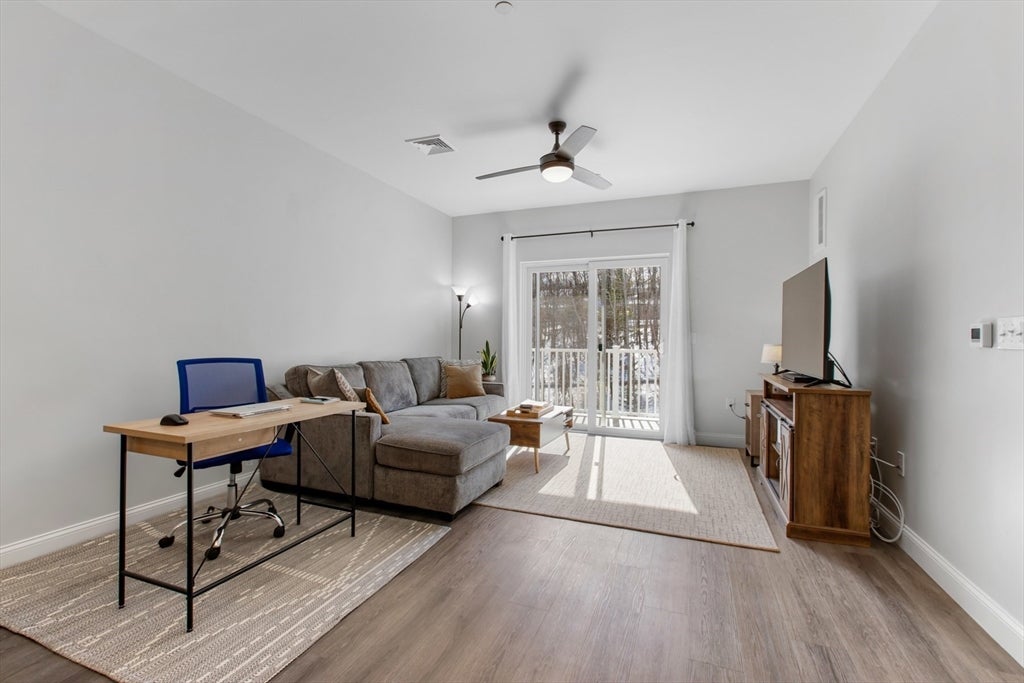 3211 Briarwood Village #3211, Clinton, MA Photo #7