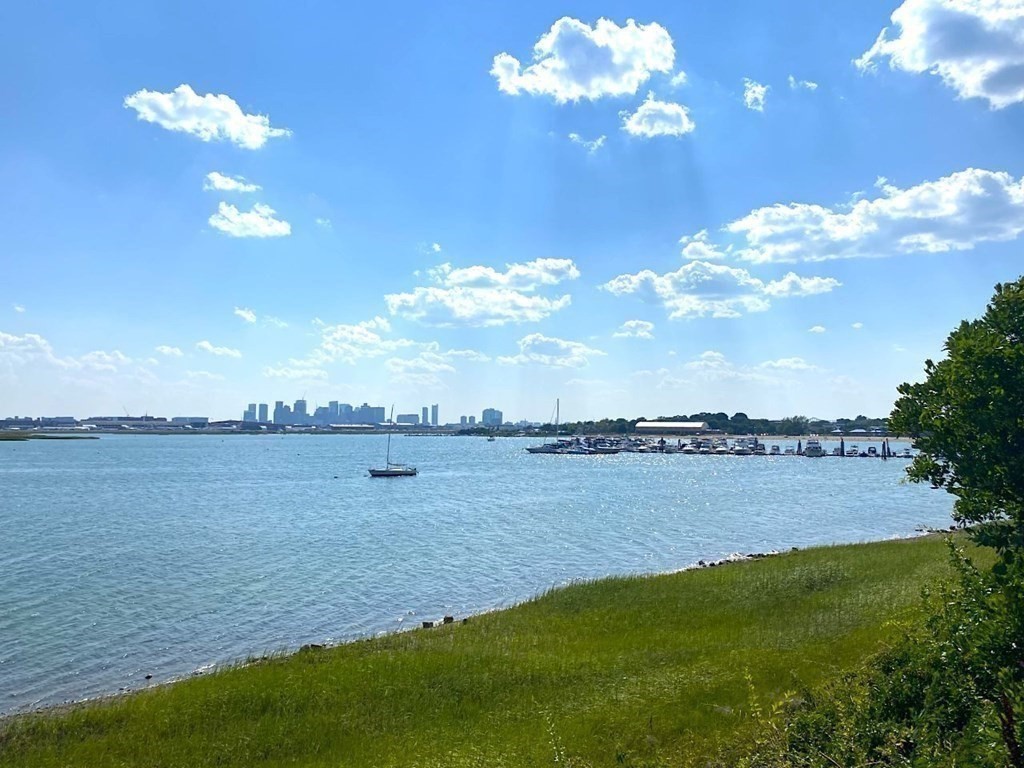 126 Bayswater St #126, Boston, MA Photo #22