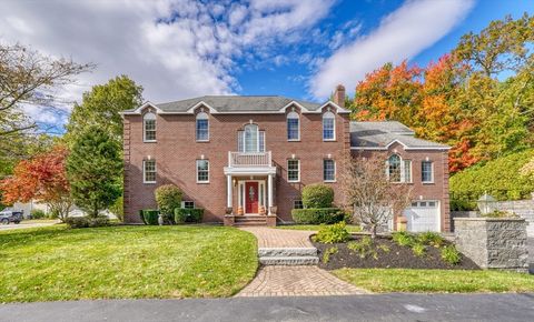 17 Marshall St North Reading MA 01864