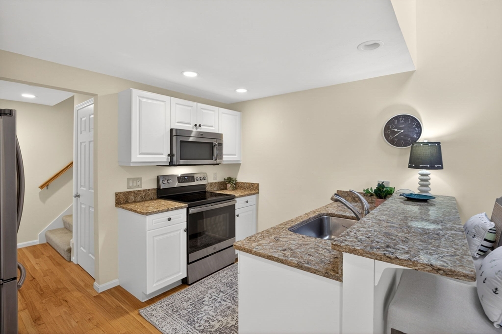 24 W Woods Circle #24, Yarmouth, MA, 24 W Woods Circle #24, Yarmouth, MA Photo #10