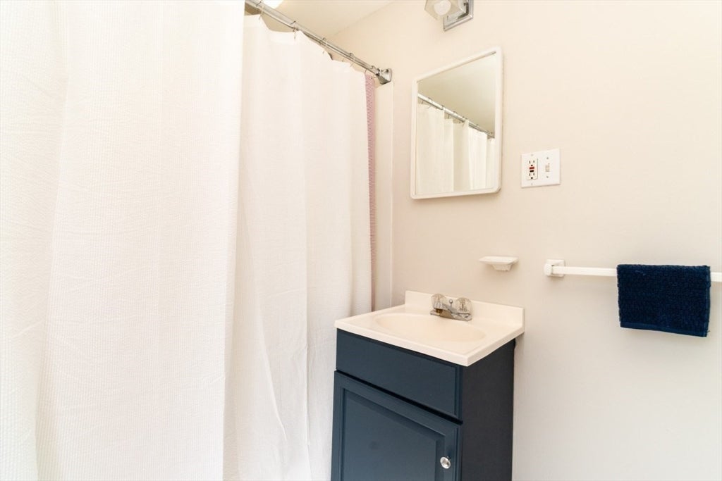 59 Ashworth Rd, Quincy, MA, 59 Ashworth Rd, Quincy, MA Photo #28