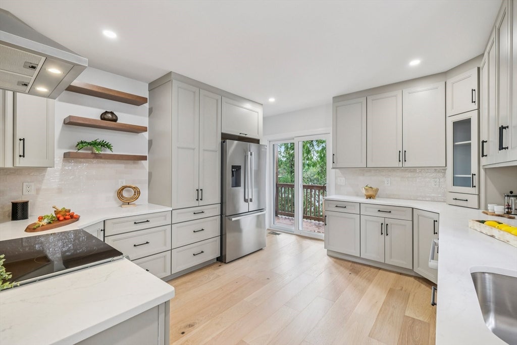 34 Larch St #1, Boston, MA, 34 Larch St #1, Boston, MA Photo #4