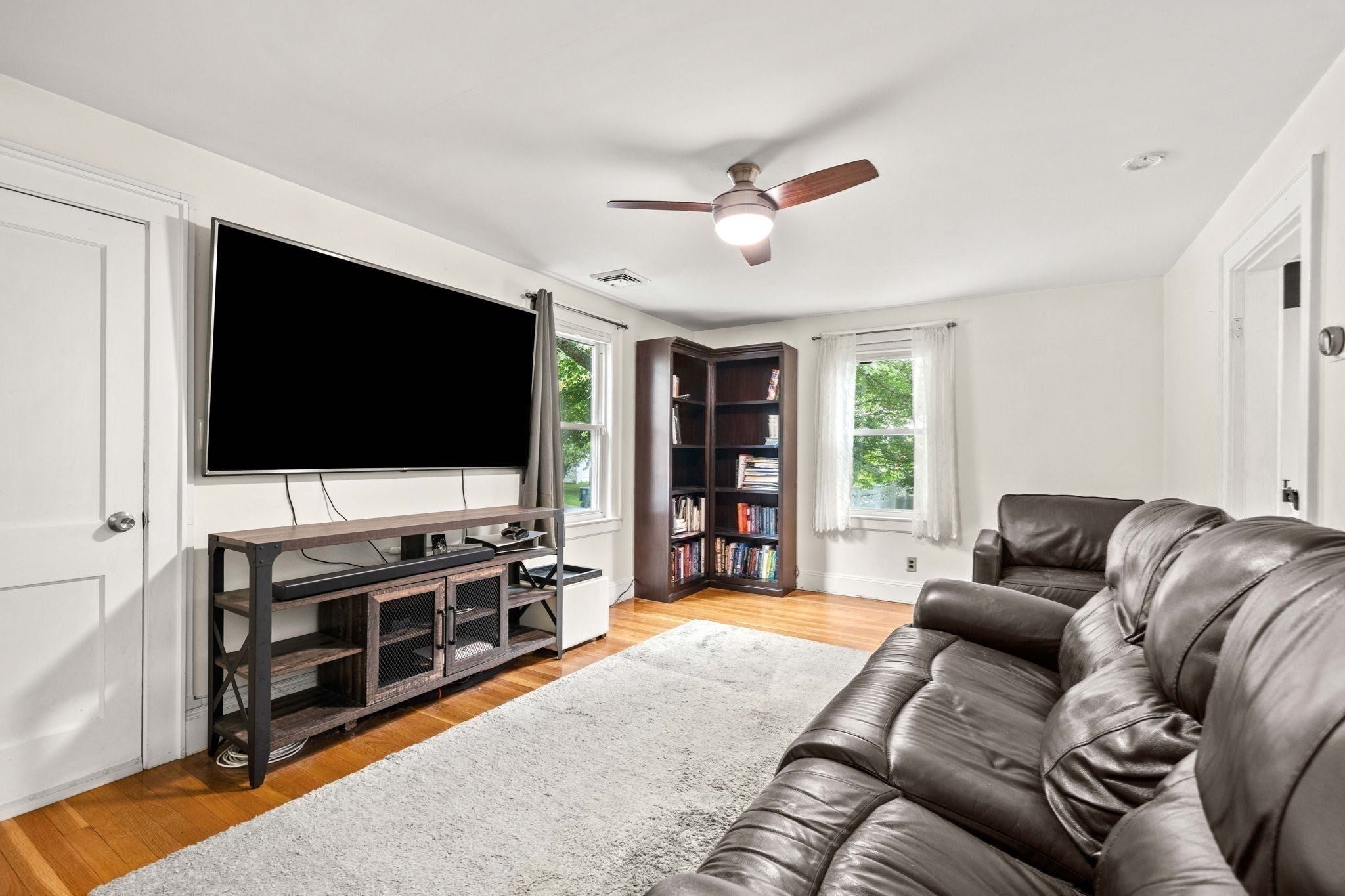 31 Lincoln St, Methuen, MA, 31 Lincoln St, Methuen, MA Photo #10