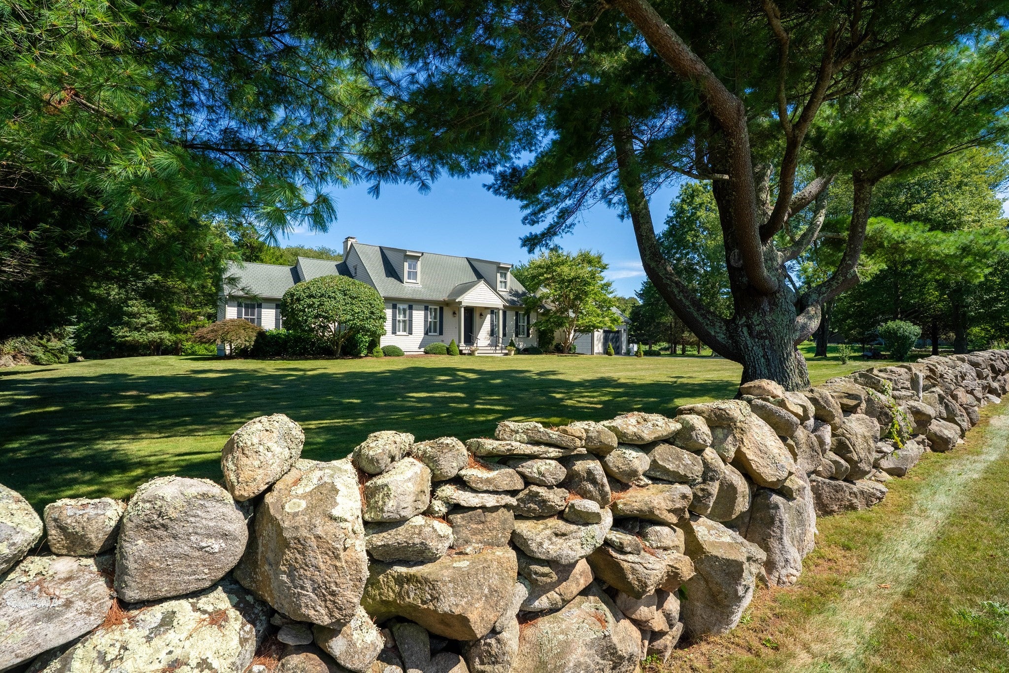 557 Smith Neck Rd