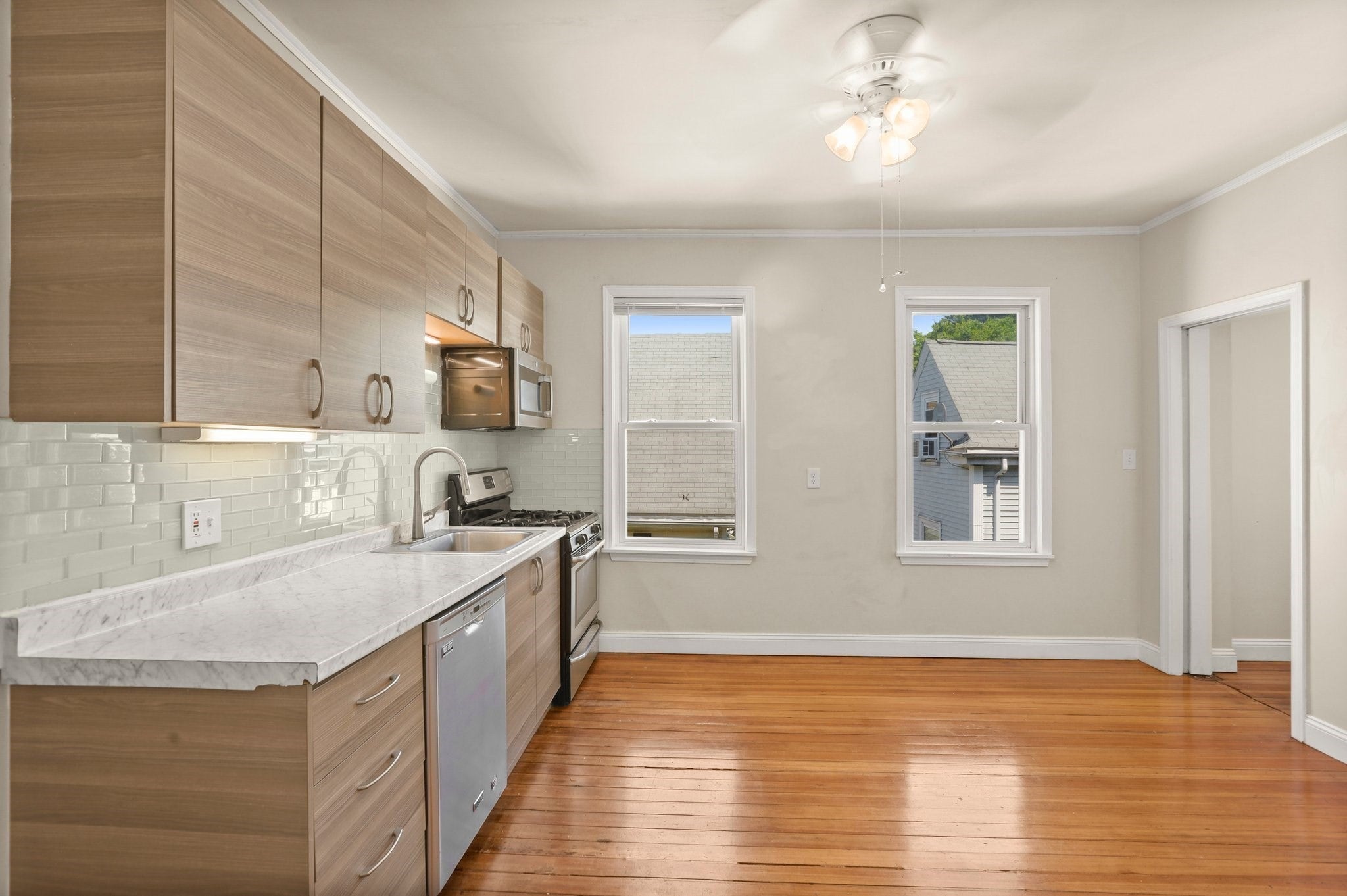 17 Farquhar St #3, Boston, MA Photo #11