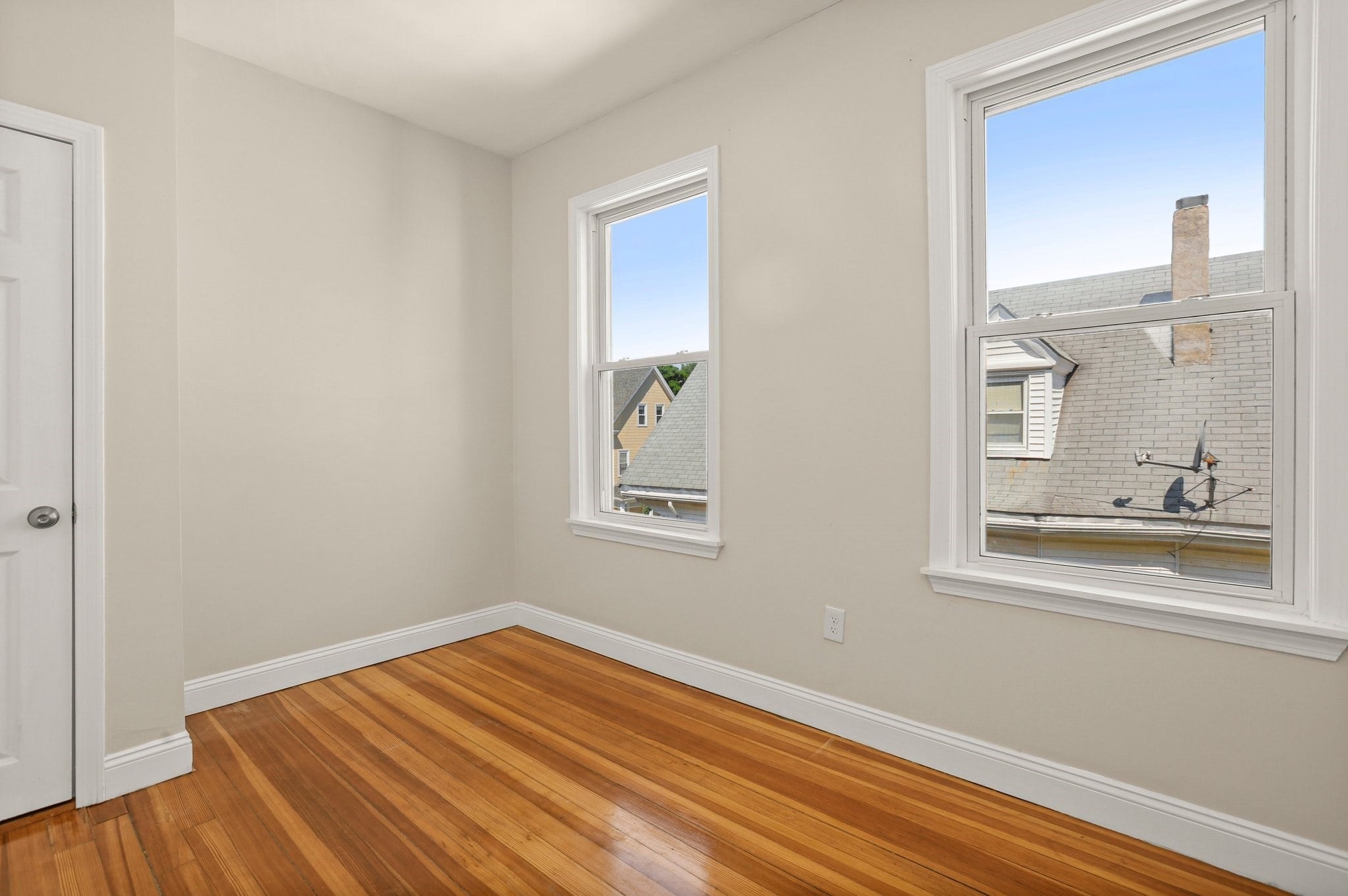 17 Farquhar St #3, Boston, MA Photo #21