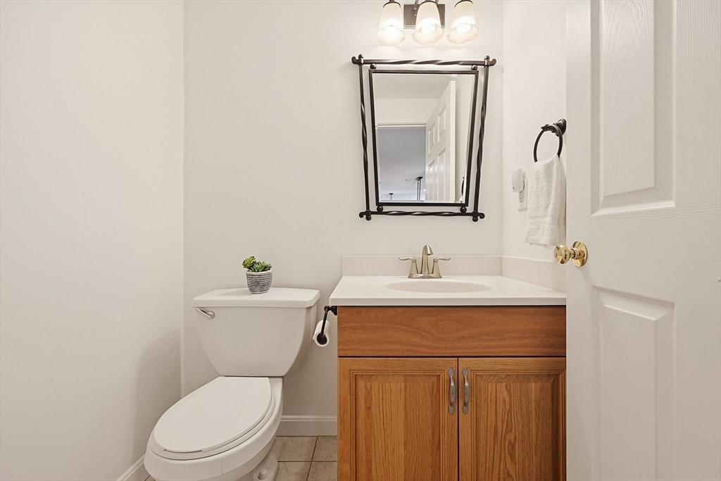 3002 Maple Brook Rd #3002, Bellingham, MA Photo #17