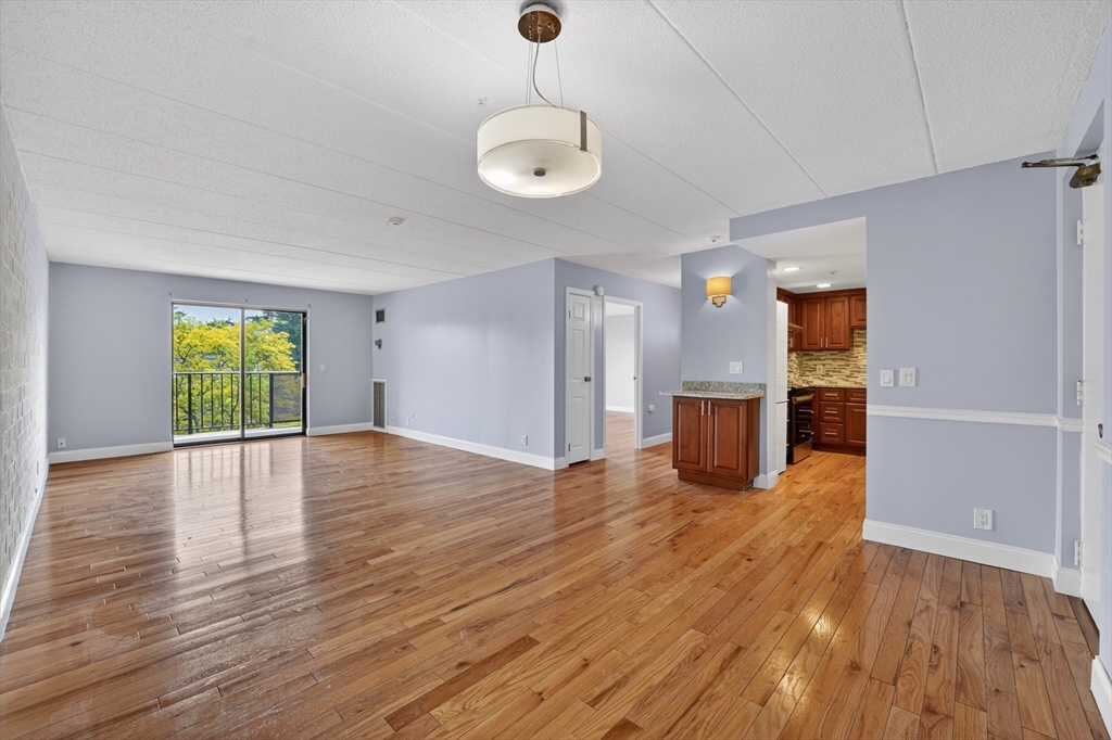 185 Quincy Shore Drive U44
