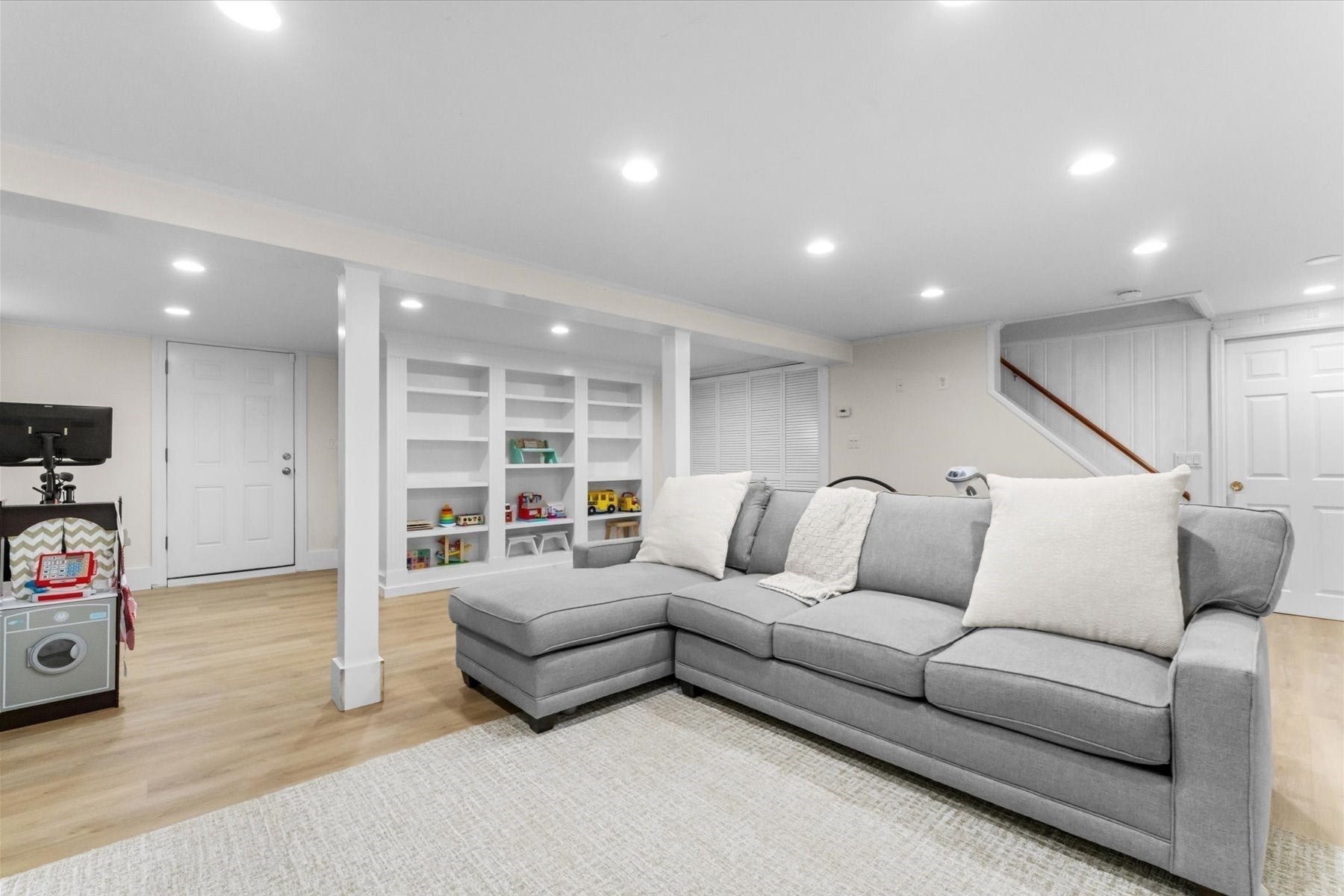 11 Lookout Avenue, Natick, MA, 11 Lookout Avenue, Natick, MA Photo #27