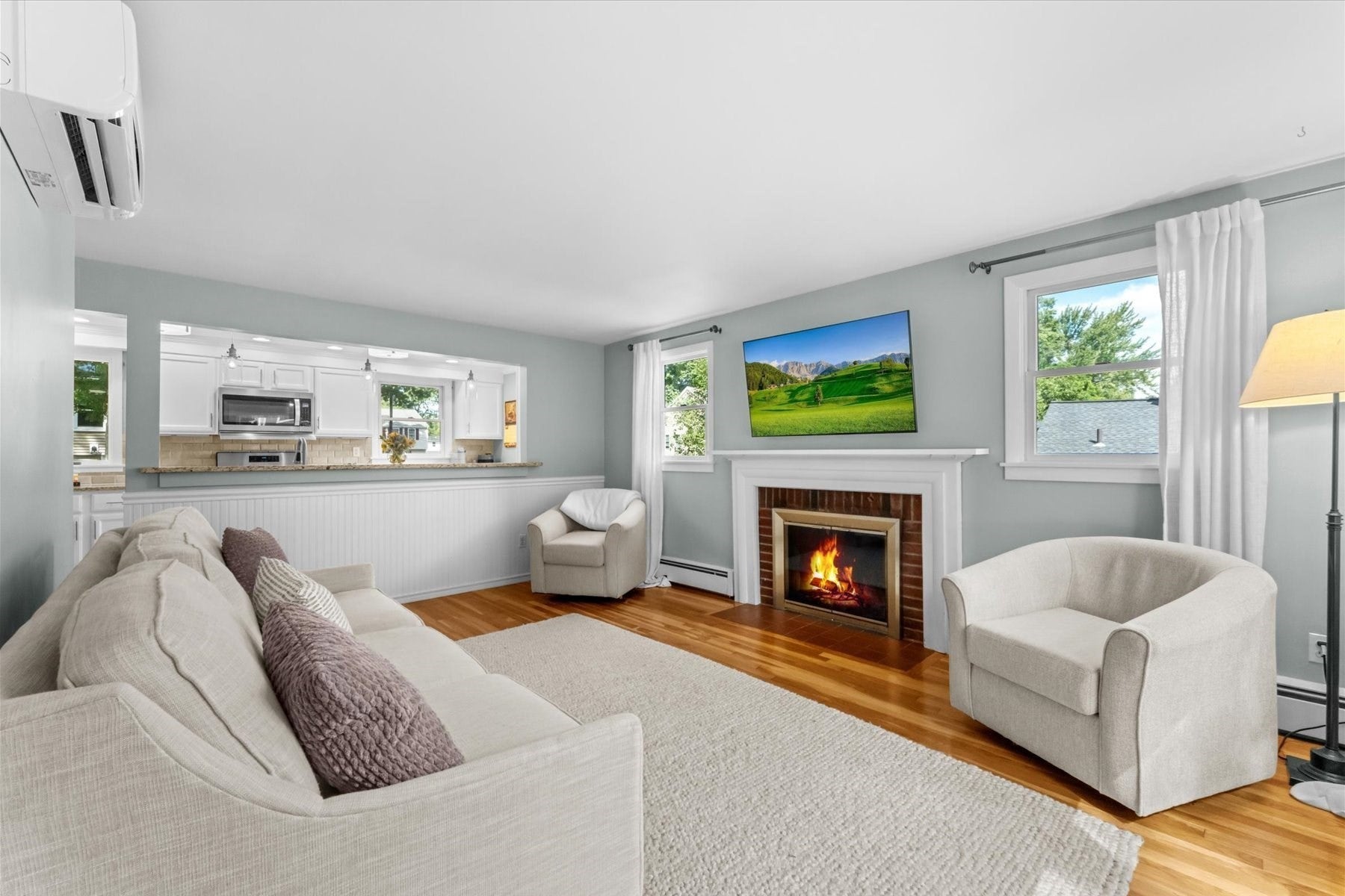 11 Lookout Avenue