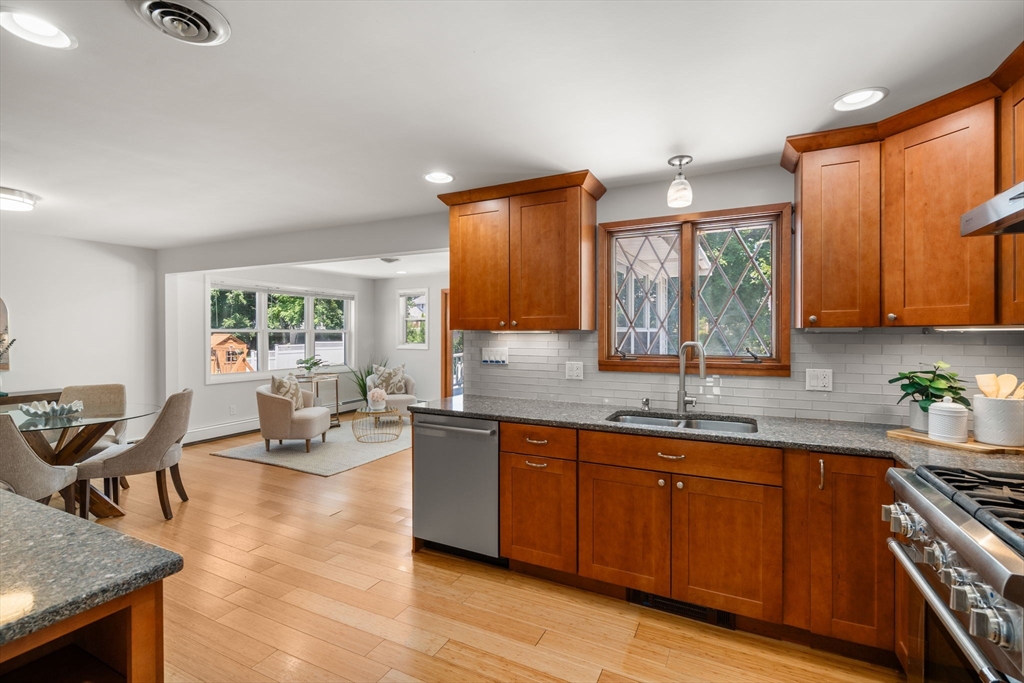 62 James St, Newton, MA, 62 James St, Newton, MA Photo #9