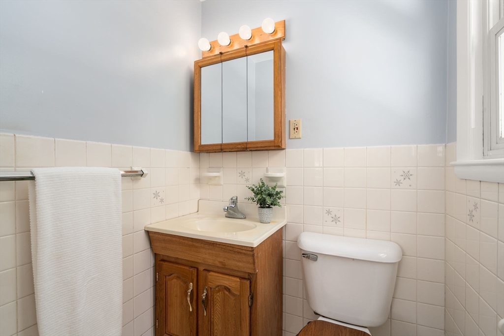 62 James St, Newton, MA, 62 James St, Newton, MA Photo #18