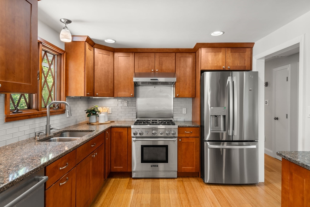 62 James St, Newton, MA, 62 James St, Newton, MA Photo #8