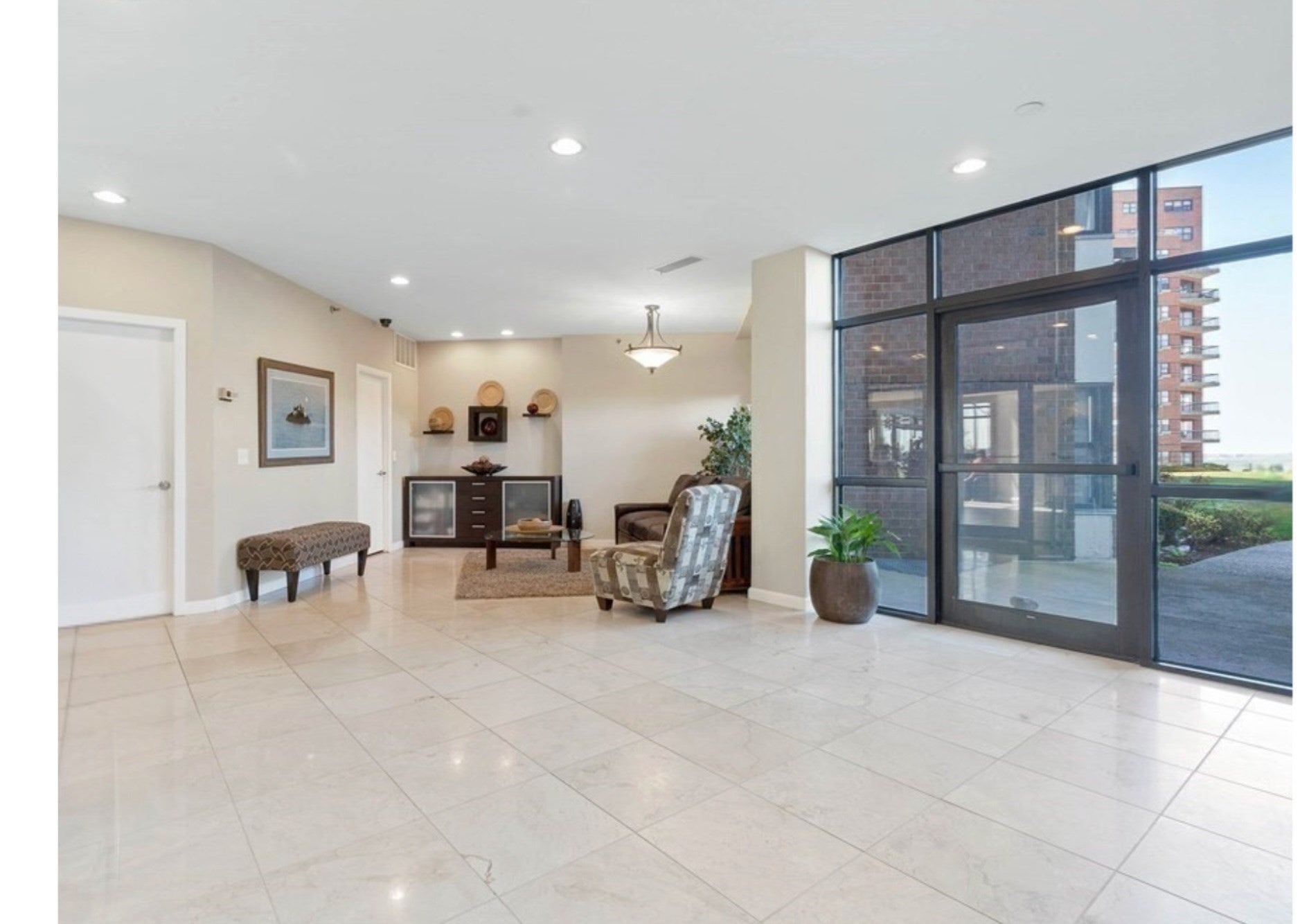 1 Seal Harbor Rd #812, Winthrop, MA Photo #4
