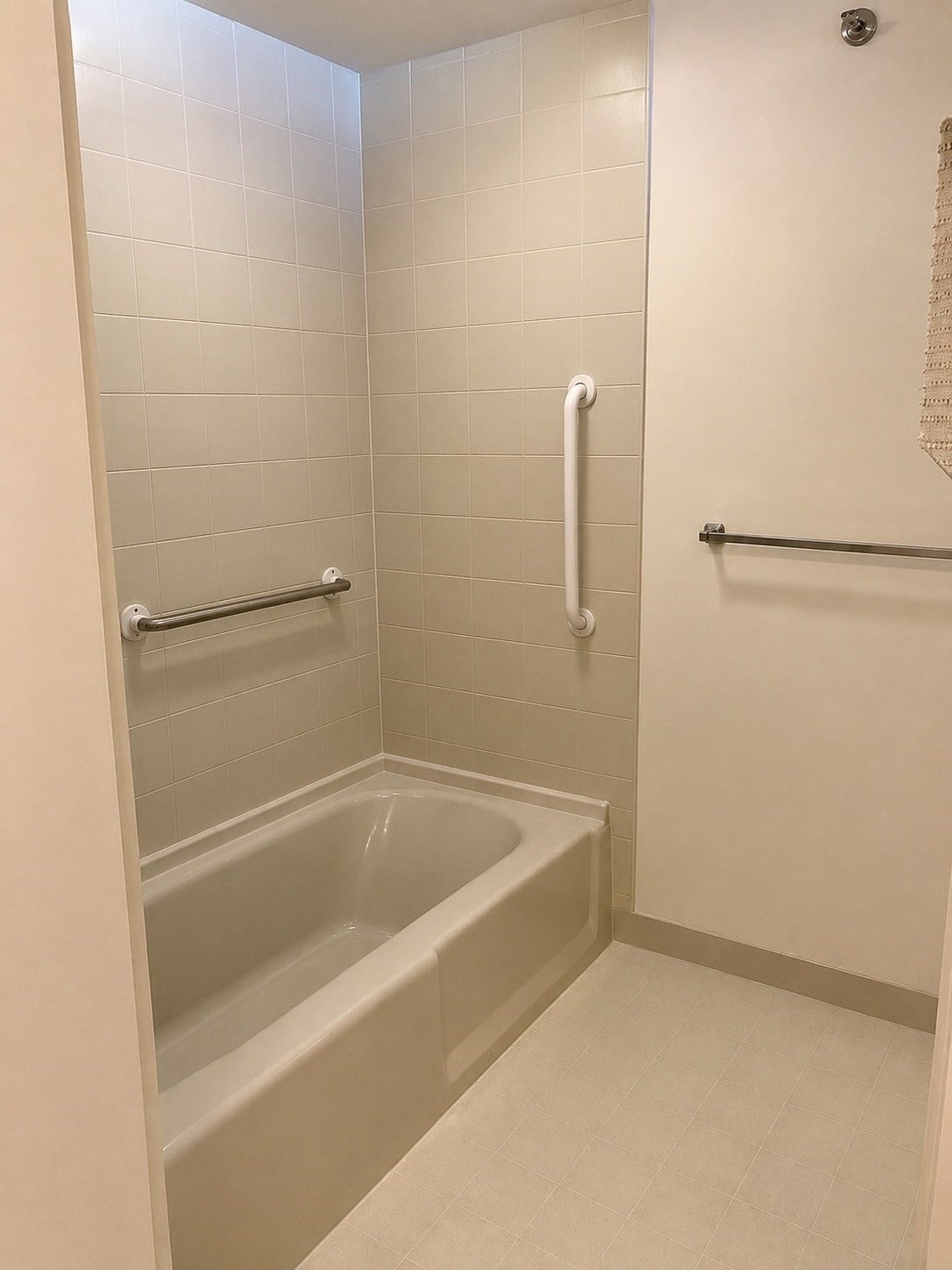 1 Seal Harbor Rd #812, Winthrop, MA Photo #12